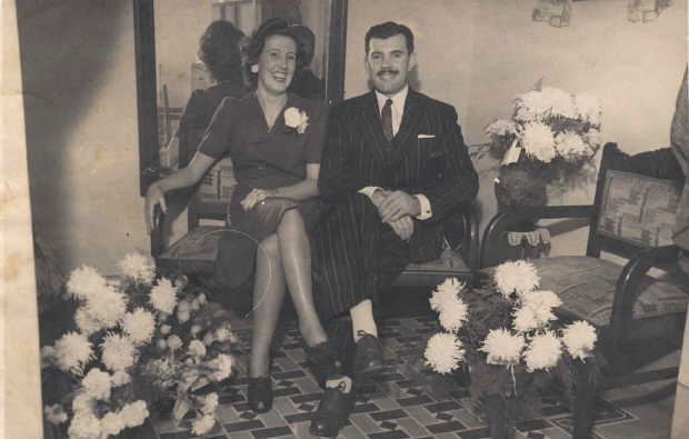 Compromiso de Atilio Vicente Ropolo y Maria Riquela Masnaghi (Oct/1944)