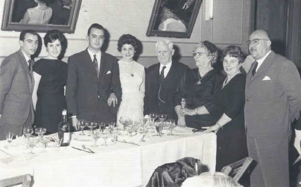 Toda la Familia de Celina Lucrecia Luisa Ropolo y Almanzor Andres Andrich (Ao 1960)