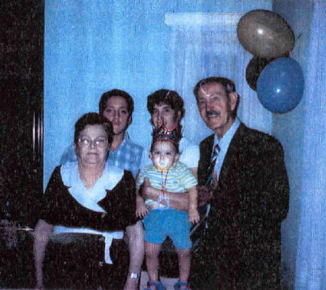 Delia y Marcelo Rotten con Familiares