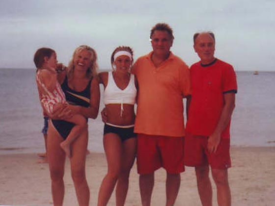 Parte de la Familia de Victor Manuel Ropolo de vacaciones en Cachoeria con familiares (Ao 2007)