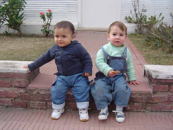 Joaqun Ropolo con su primo Renzo Gerardo (Jul/2005)