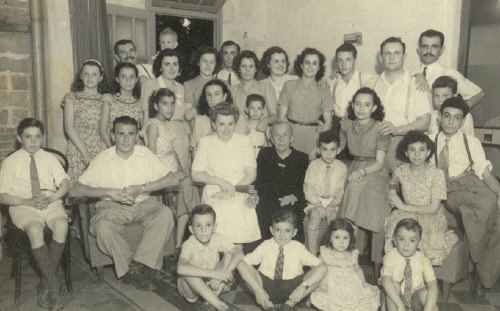 Luisa Scandalo con algunos nietos y bisnietos (Ao 1947)