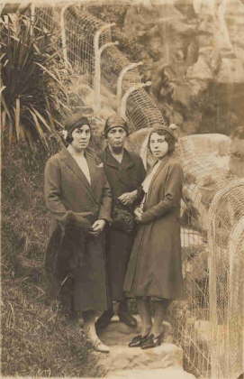 Luisa Scandalo con Catalina Ropolo y Yolanda Ana Ropolo en el Zoolgico de Crdoba
